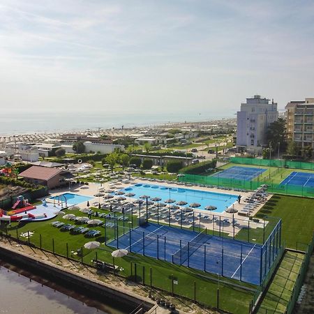 Hotel Baya - In Centro, Sul Mare มิลาโน แมริตทิมา ภายนอก รูปภาพ