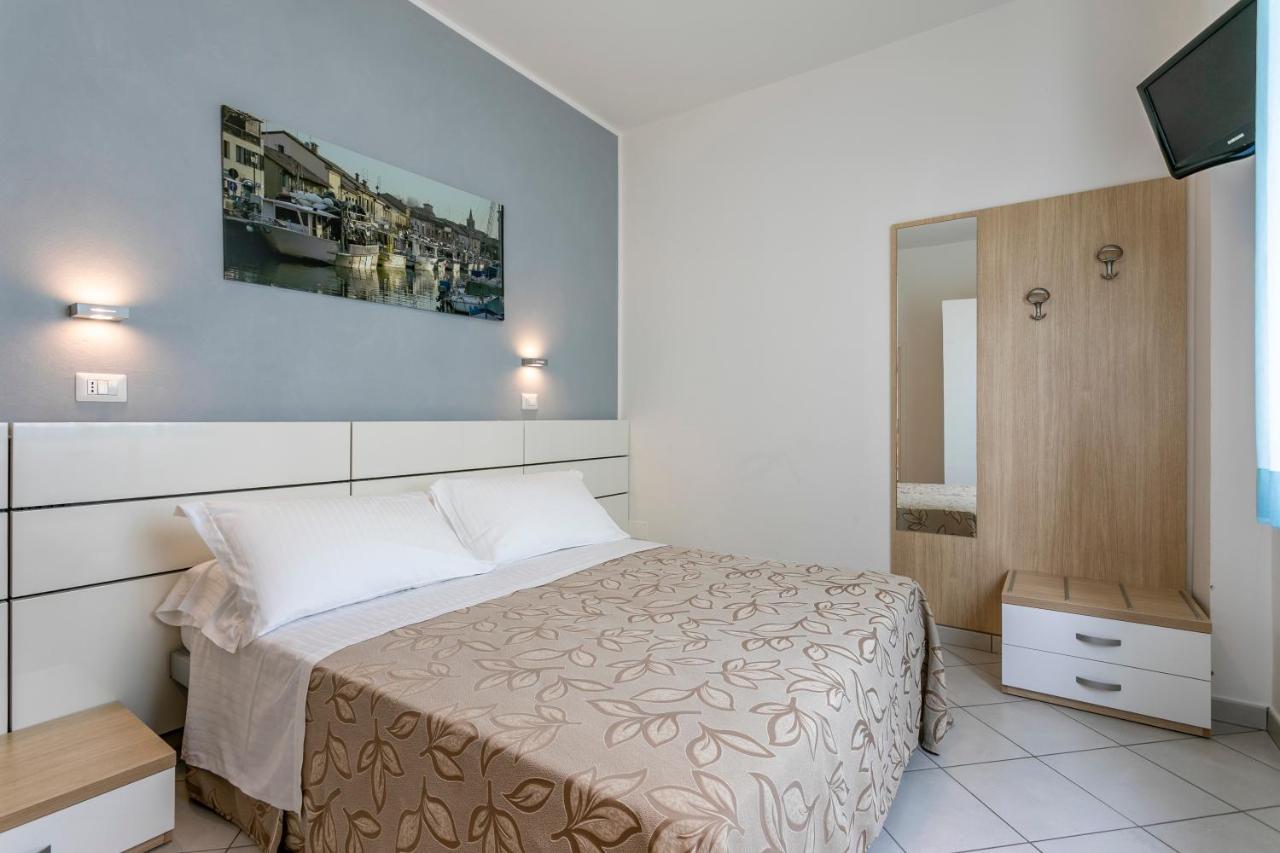 Hotel Baya - In Centro, Sul Mare มิลาโน แมริตทิมา ภายนอก รูปภาพ