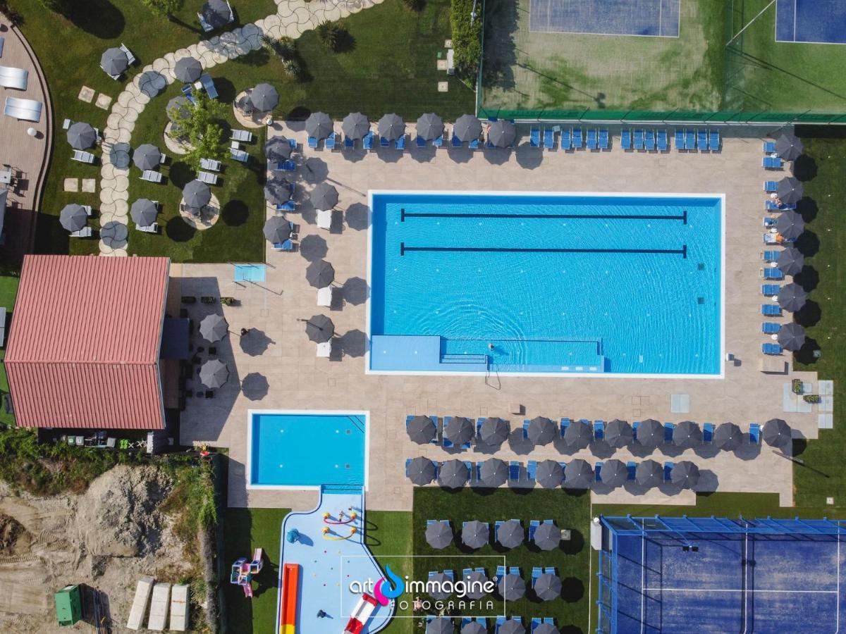 Hotel Baya - In Centro, Sul Mare มิลาโน แมริตทิมา ภายนอก รูปภาพ