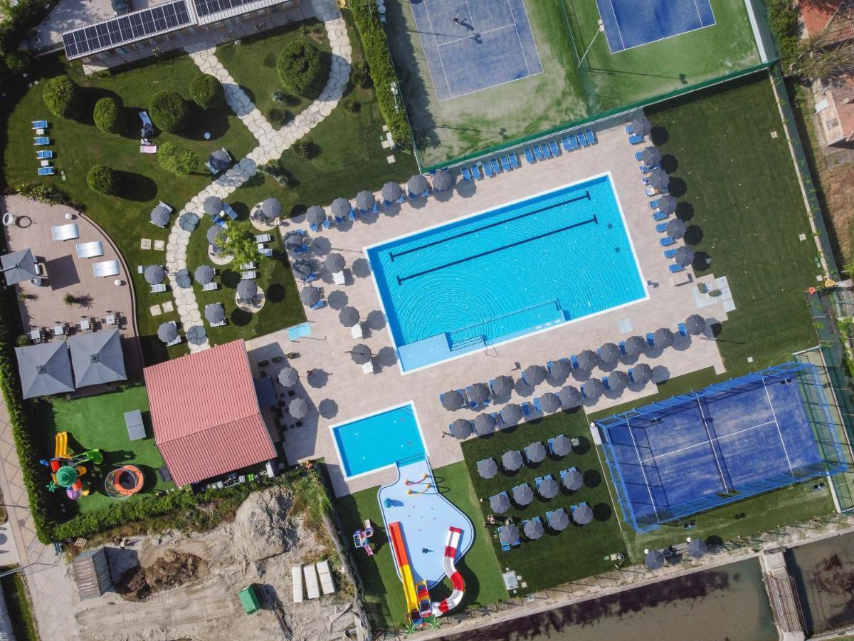 Hotel Baya - In Centro, Sul Mare มิลาโน แมริตทิมา ภายนอก รูปภาพ